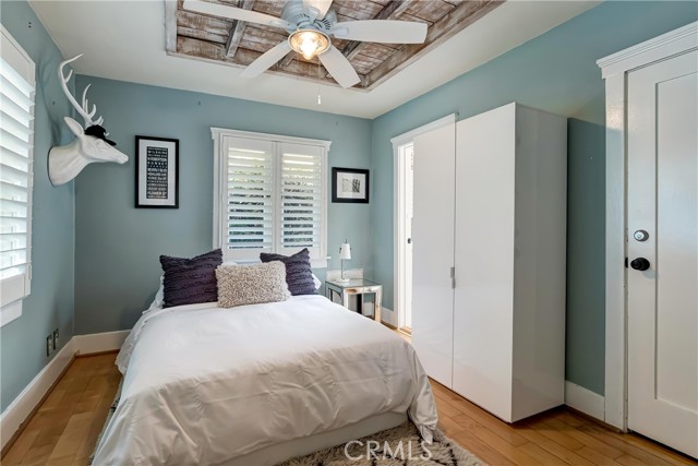 Detail Gallery Image 24 of 27 For 400 Norwich, West Hollywood,  CA 90048 - 2 Beds | 1 Baths