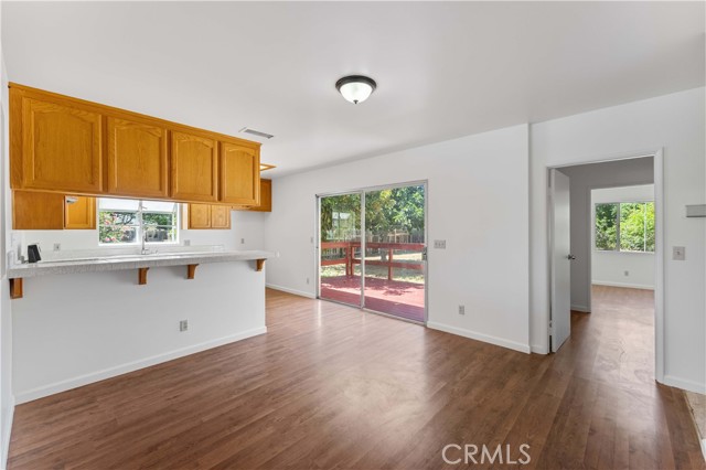 Detail Gallery Image 8 of 30 For 14259 Emelita St, Van Nuys,  CA 91401 - 3 Beds | 2 Baths