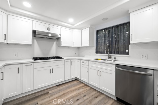 4259 Fulton Avenue, Sherman Oaks CA: https://media.crmls.org/medias/aa4915ad-3209-4bb9-a928-78027f20292c.jpg