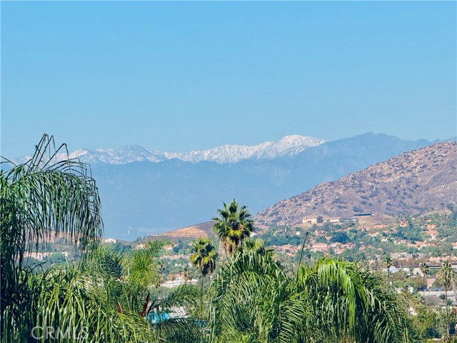 Detail Gallery Image 49 of 52 For 13355 February, Corona,  CA 92879 - 4 Beds | 3 Baths