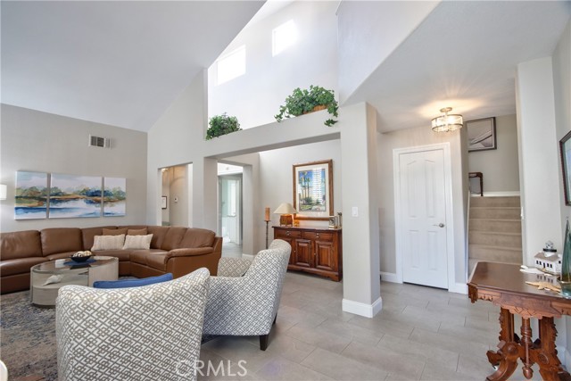 Detail Gallery Image 14 of 57 For 40581 via Amapola, Murrieta,  CA 92562 - 3 Beds | 2/1 Baths