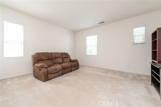 10324 BOLD RED Drive, Rancho Cucamonga CA: https://media.crmls.org/medias/aa49dcf7-d147-4a40-bb4b-518acf8d1ea0.jpg