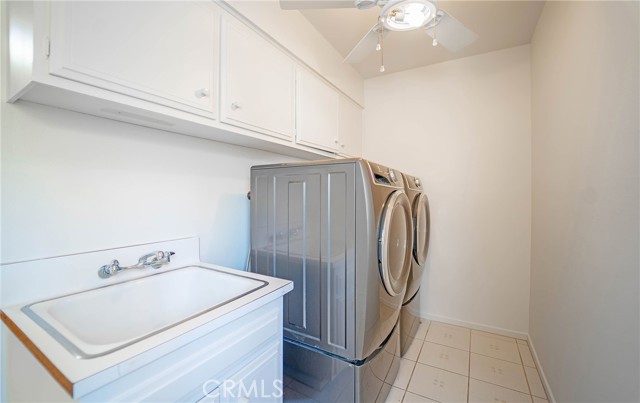 25531 Classic Drive, Mission Viejo CA: https://media.crmls.org/medias/aa4a911b-a1bf-4519-af4d-2d28f24a5d05.jpg