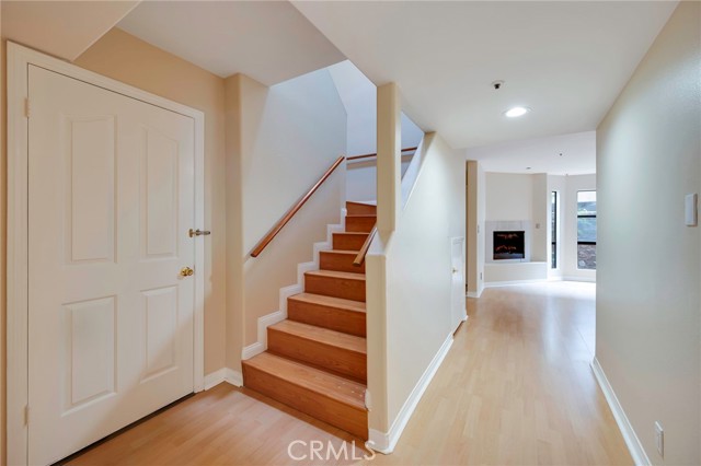 1161 SPAZIER Avenue, Glendale CA: https://media.crmls.org/medias/aa4b1527-2760-4caf-9862-1faed6586717.jpg