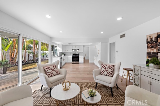 1265 N Andrea Lane, Anaheim Hills CA: https://media.crmls.org/medias/aa4c73a7-ee16-42e4-ae4b-bd99222e8a75.jpg