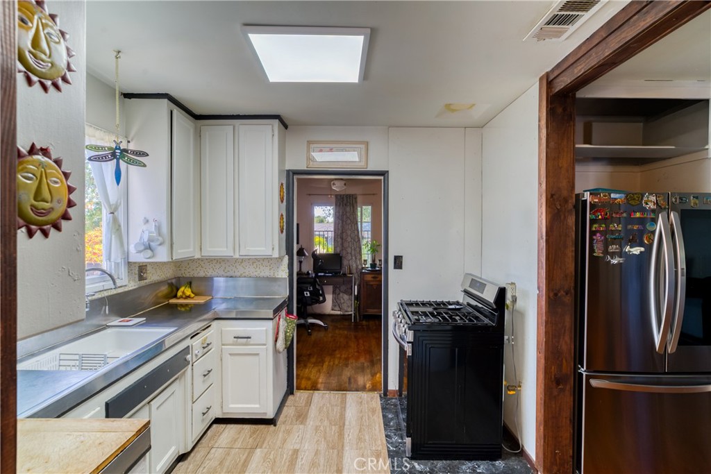 MLS #SR25232802 image #10