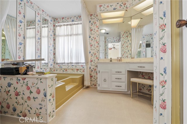 Detail Gallery Image 15 of 27 For 3800 Bradford St #93,  La Verne,  CA 91750 - 2 Beds | 2 Baths