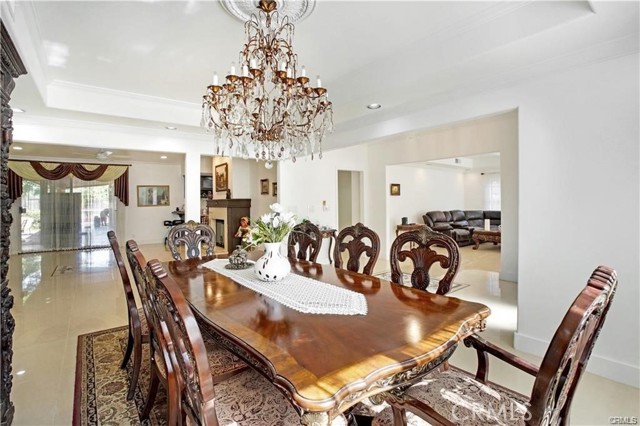 Detail Gallery Image 18 of 55 For 22329 Plummer St, Chatsworth,  CA 91311 - 4 Beds | 5 Baths