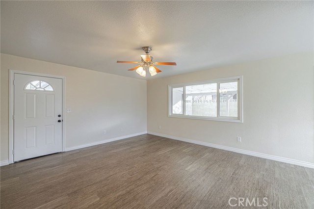 Detail Gallery Image 6 of 32 For 43335 Edson Ave, Lancaster,  CA 93536 - 3 Beds | 2 Baths