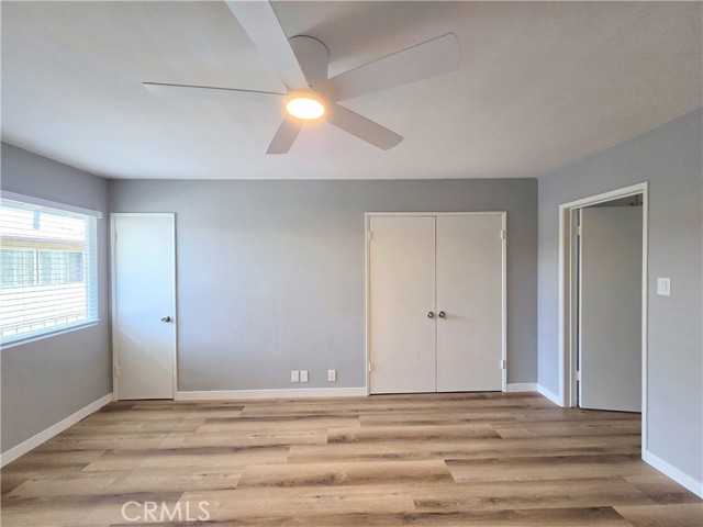 617 Cedar Avenue, Long Beach CA: https://media.crmls.org/medias/aa4fce24-6b46-4b43-9bc6-5ac41b533da3.jpg