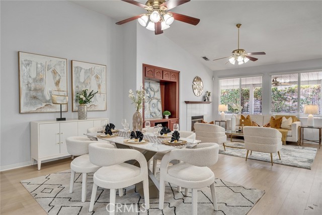 Detail Gallery Image 3 of 46 For 5722 Canoe Dr, Corona,  CA 92880 - 4 Beds | 3 Baths
