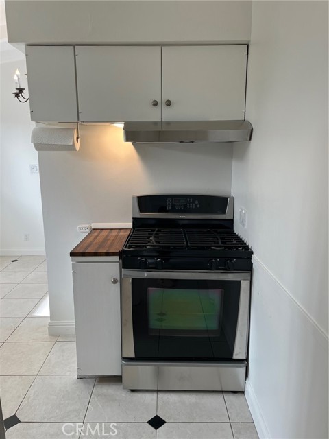 3300 Seaview Avenue, Corona del Mar CA: https://media.crmls.org/medias/aa505abc-2775-4624-a928-0828344aa6ac.jpg
