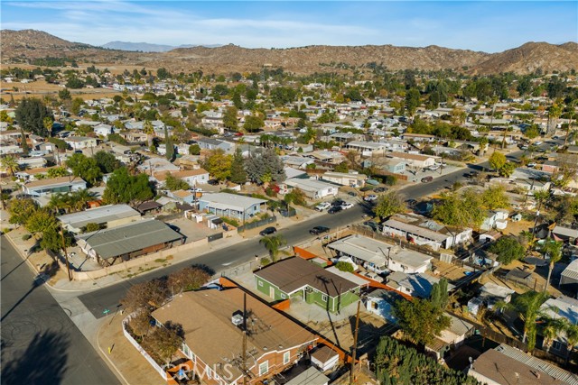 Detail Gallery Image 34 of 39 For 31031 Fretwell Ave, Homeland,  CA 92548 - 2 Beds | 2 Baths