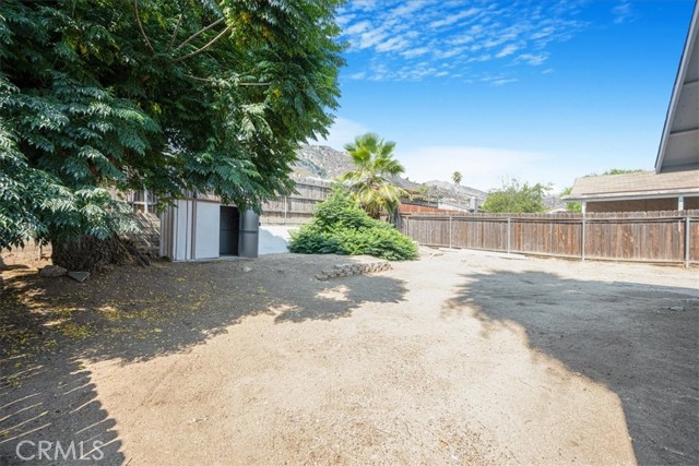 Detail Gallery Image 23 of 25 For 15475 Shadow Mountain Ln, Lake Elsinore,  CA 92530 - 3 Beds | 2 Baths
