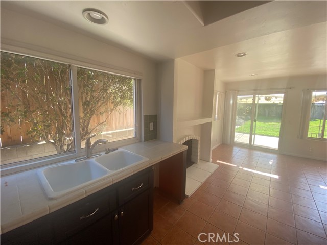 Detail Gallery Image 11 of 37 For 17402 Brooklyn Ave, Yorba Linda,  CA 92886 - 3 Beds | 2/1 Baths