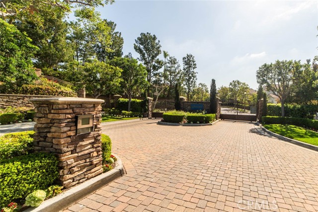 Detail Gallery Image 49 of 51 For 6 Roseleaf, Irvine,  CA 92620 - 5 Beds | 3/1 Baths