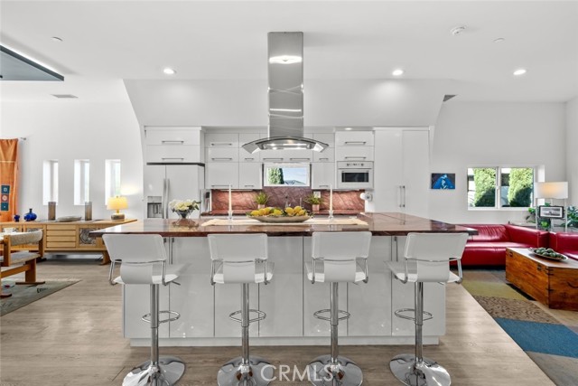 Detail Gallery Image 5 of 66 For 5482 Easter Dr, Wrightwood,  CA 92397 - 4 Beds | 2/1 Baths