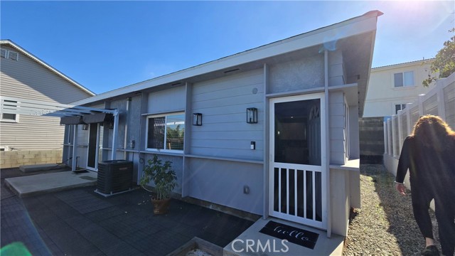 Detail Gallery Image 18 of 27 For 2354 W 239th, Torrance,  CA 90501 - 5 Beds | 2 Baths