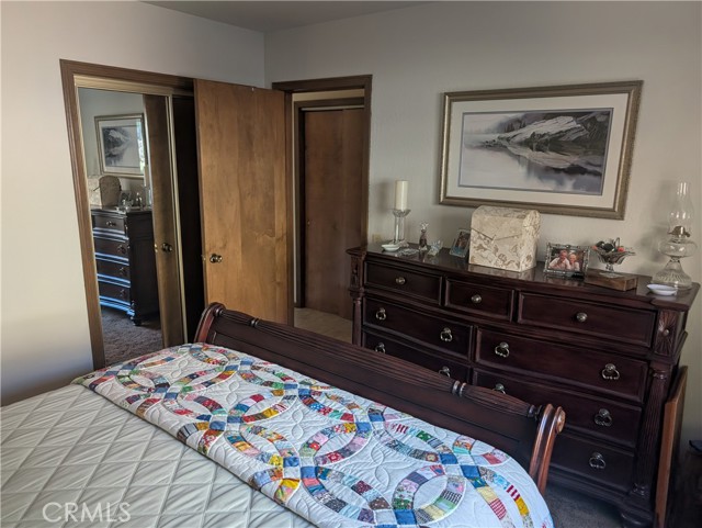 Detail Gallery Image 15 of 44 For 31 Matterhorn Dr, Bridgeport,  CA 93517 - 3 Beds | 2 Baths