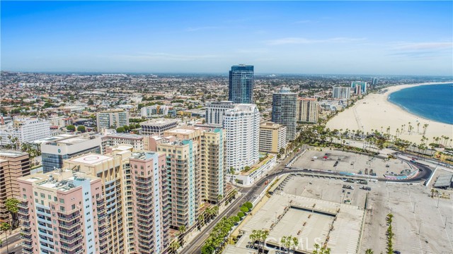 Detail Gallery Image 23 of 24 For 488 E Ocean Bld #P4,  Long Beach,  CA 90802 - 2 Beds | 2 Baths