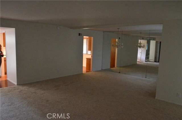 Detail Gallery Image 6 of 31 For 1111 S Coast Dr #18,  Costa Mesa,  CA 92626 - 2 Beds | 2 Baths