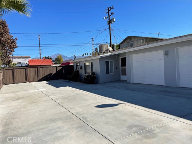 Detail Gallery Image 3 of 8 For 325 La Paloma St, Redlands,  CA 92373 - 2 Beds | 1 Baths