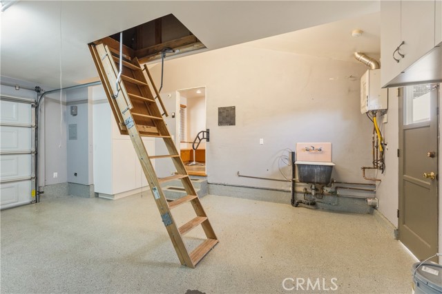 Detail Gallery Image 20 of 47 For 828 Stevely, Long Beach,  CA 90815 - 4 Beds | 2 Baths