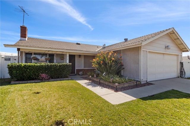 Detail Gallery Image 4 of 26 For 1736 N Hacienda Dr, Ontario,  CA 91764 - 3 Beds | 2 Baths