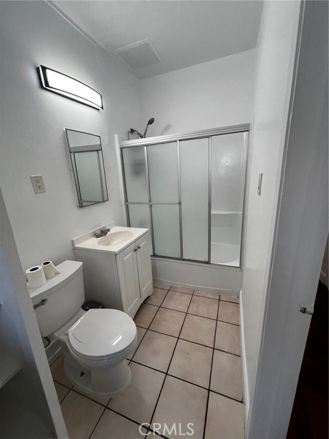 Detail Gallery Image 13 of 13 For 1487 Henderson, Long Beach,  CA 90813 - 2 Beds | 1 Baths