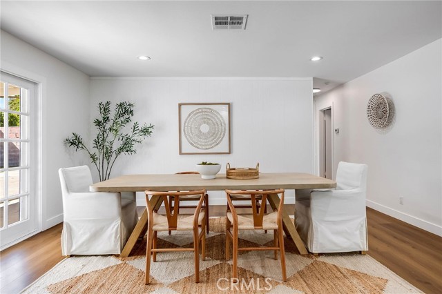 Detail Gallery Image 12 of 33 For 24224 Welby, West Hills,  CA 91307 - 4 Beds | 3 Baths