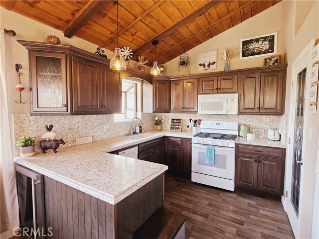 Detail Gallery Image 22 of 53 For 37 Oak Pl, Kernville,  CA 93238 - 2 Beds | 1 Baths