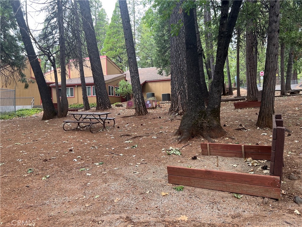 https://media.crmls.org/medias/aa595911-2939-4f30-91e0-25b719d459e0.jpg?preset=X-Large
