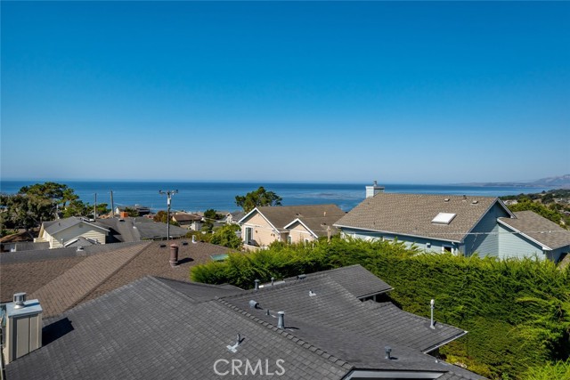 Detail Gallery Image 27 of 56 For 551 Dorset St, Cambria,  CA 93428 - 3 Beds | 3 Baths