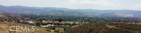 125 Fern Drive, Simi Valley CA: https://media.crmls.org/medias/aa5aa55c-483f-4406-8f67-d5f1ad428b64.jpg