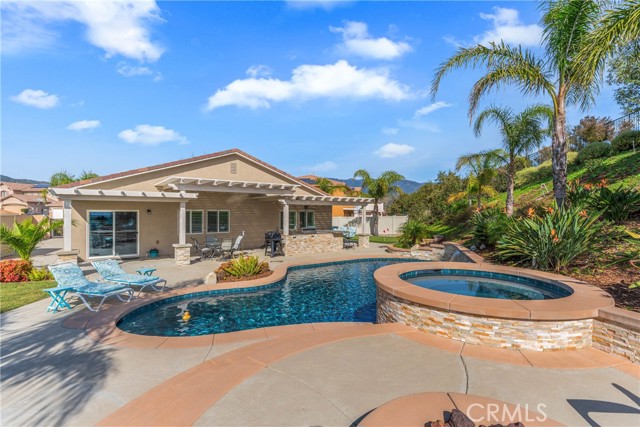 Detail Gallery Image 26 of 42 For 17909 Lapis, San Bernardino,  CA 92407 - 4 Beds | 2 Baths