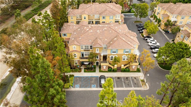 1108 Terra Bella, Irvine CA: https://media.crmls.org/medias/aa5ba79b-8e0a-41ef-9681-da6a6f79ce17.jpg