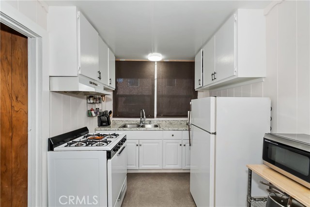 Detail Gallery Image 13 of 42 For 435 Arroyo, Big Bear Lake,  CA 92315 - 3 Beds | 1 Baths