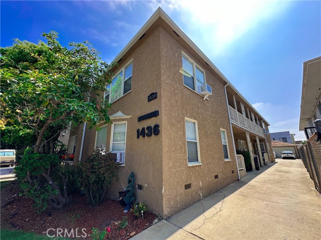 1436 S Holt Avenue, Los Angeles CA: https://media.crmls.org/medias/aa5d1a7e-10e9-4db0-a77a-9965a1f3cc3e.jpg