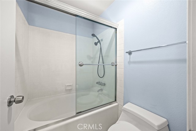 245 S Holliston Avenue, Pasadena CA: https://media.crmls.org/medias/aa5dfbdd-8f73-49dc-b084-70d5387c072a.jpg