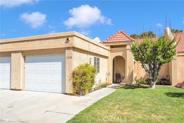 Detail Gallery Image 2 of 27 For 19078 Frances St, Apple Valley,  CA 92308 - 2 Beds | 2 Baths