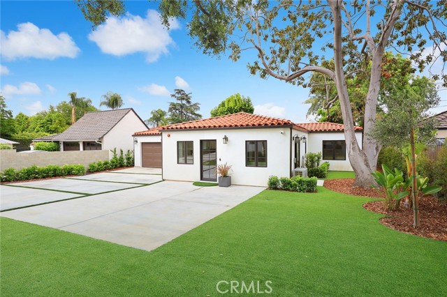 2174 Melville Drive, San Marino CA: https://media.crmls.org/medias/aa5e5b78-a9c4-401a-9735-77eb16b9bdde.jpg