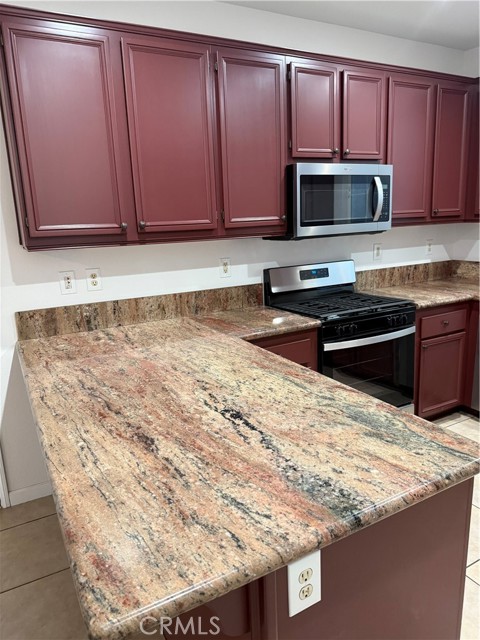 Detail Gallery Image 12 of 15 For 26015 Reed Way, Loma Linda,  CA 92354 - 3 Beds | 2/1 Baths