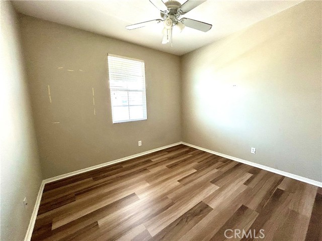 Detail Gallery Image 8 of 11 For 3329 Wind Chime, Perris,  CA 92571 - 2 Beds | 2 Baths