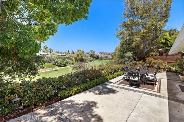 2805 Via Montecito, San Clemente CA: https://media.crmls.org/medias/aa607c1e-c8e8-4901-abc4-e23ab540c342.jpg