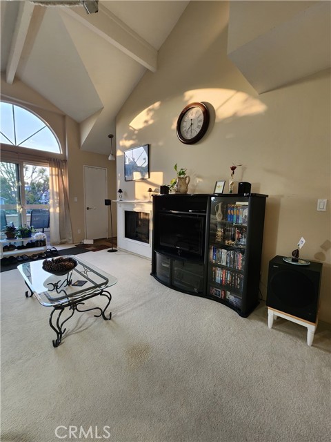 20334 Rue Crevier, Canyon Country CA: https://media.crmls.org/medias/aa60c136-e50f-459e-994e-4b6b69a90138.jpg