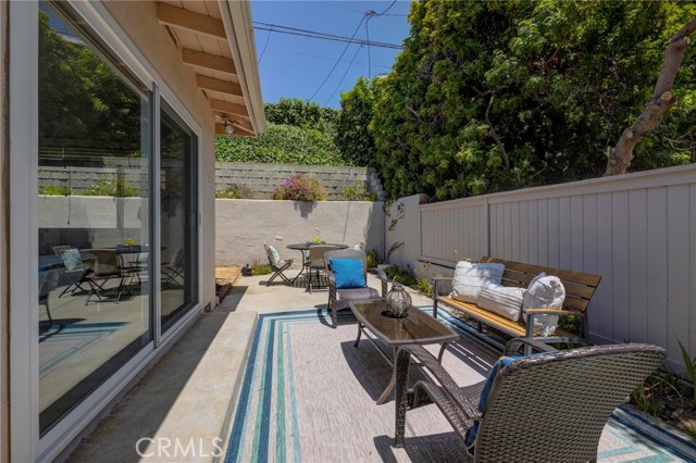 Detail Gallery Image 38 of 40 For 1311 Voorhees Ave, Manhattan Beach,  CA 90266 - 3 Beds | 2 Baths