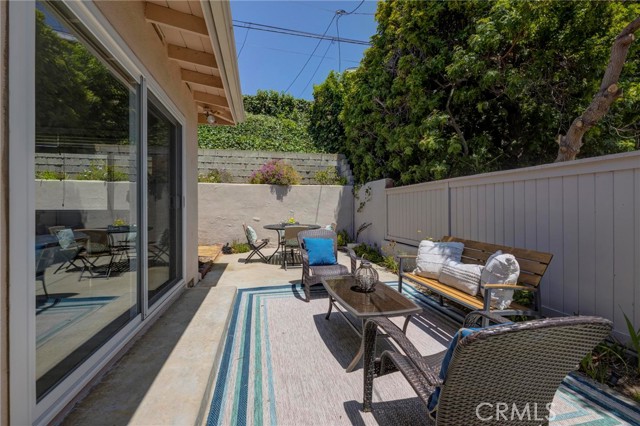 Detail Gallery Image 38 of 40 For 1311 Voorhees Ave, Manhattan Beach,  CA 90266 - 3 Beds | 2 Baths