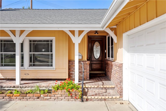 Detail Gallery Image 3 of 56 For 5427 Edgemere Dr, Torrance,  CA 90503 - 4 Beds | 3 Baths