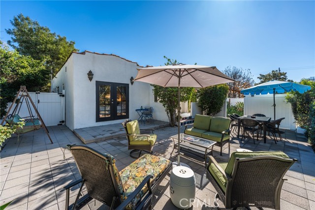 Detail Gallery Image 5 of 40 For 5516 Willowcrest, North Hollywood,  CA 91601 - 3 Beds | 2 Baths