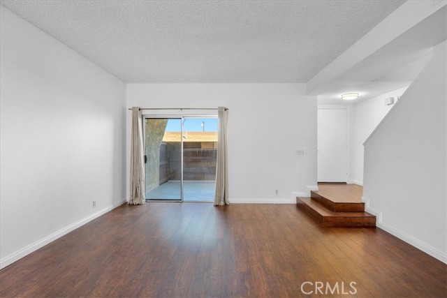 Detail Gallery Image 12 of 38 For 22539 Figueroa St #502,  Carson,  CA 90745 - 2 Beds | 2/1 Baths